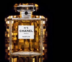 chanel-No5-bottle